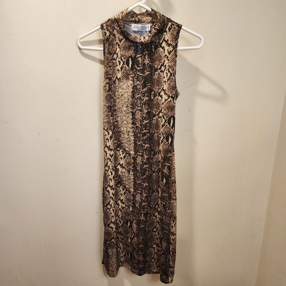 Blank Nation Animal Print backless sleeveless mini dress size S - Picture 1 of 10